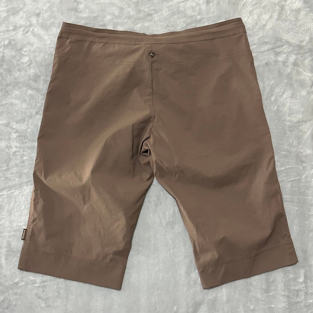 Prana Women's Size M Tan Capri Hiking Outdoor Athletic Shorts Drawstring Pockets - Picture 2 of 8